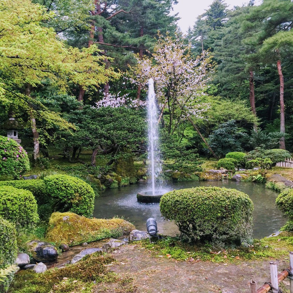Kanazawa Kenrokuen Oldest Fountain in Japan
