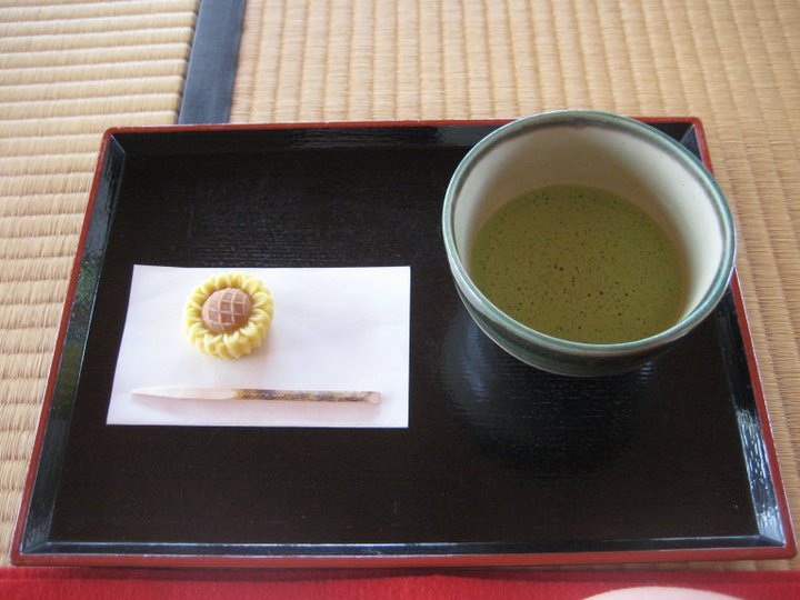 Hamarikyu Tea Ceremony setup